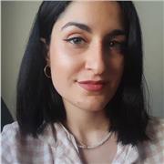 Soy María e impartiré Filosofía. Tengo experiencia dando clases particulares tanto de Filosofía como otras asignaturas.